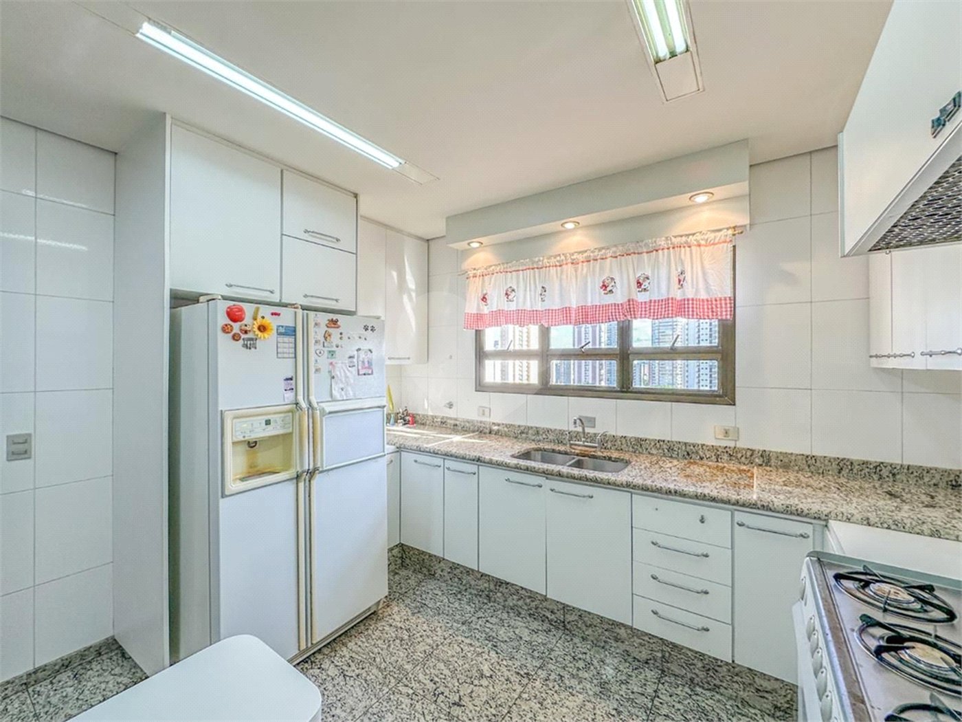 Apartamento à venda com 3 suítes em Vila Santo Estevão, São Paulo, SP