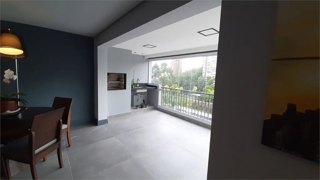 Apartamento à venda com 2 suítes em Jardim Caboré, São Paulo, SP