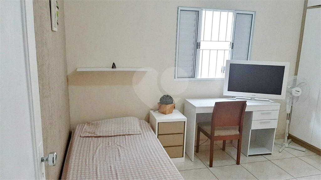 Casa à venda com 2 quartos, sendo 1 suíte, em Vila Gumercindo, São Paulo, SP