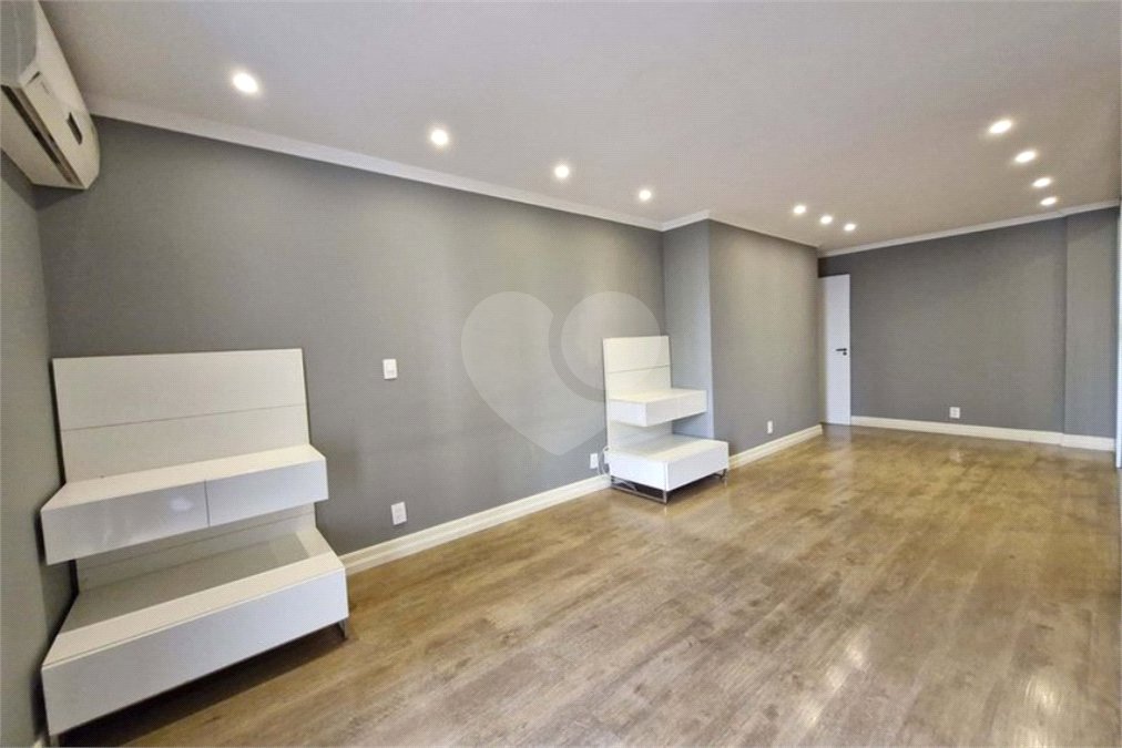 Apartamento à venda com 4 quartos, sendo 3 suítes, em Brooklin, São Paulo, SP