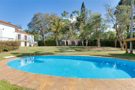 Casa à venda com 4 suítes em Chácara Flora, São Paulo, SP