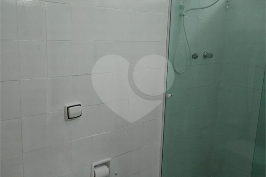 Apartamento à venda com 3 quartos, sendo 1 suíte, em Pinheiros, São Paulo, SP