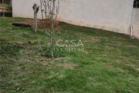 Chácara à venda com 3 quartos, sendo 1 suíte,  em Área Rural de Sarapuí, Sarapuí, SP