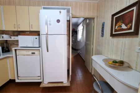 Casa à venda com 3 quartos em Cidade dos Bandeirantes, São Paulo, SP