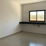 Casa à venda com 3 quartos, sendo 1 suíte,  no condomínio Villa D'este, Cotia - SP