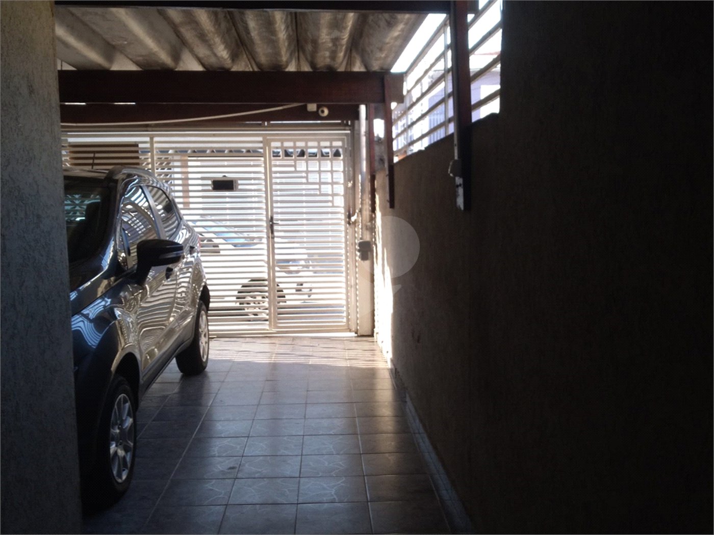 Sobrado à venda com 6 quartos, sendo 1 suíte, em Vila Sabrina, São Paulo, SP