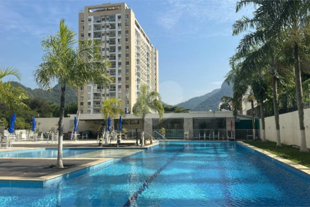 Apartamento à venda com 3 quartos, sendo 1 suíte,  em Jacarepaguá, Rio de Janeiro, RJ