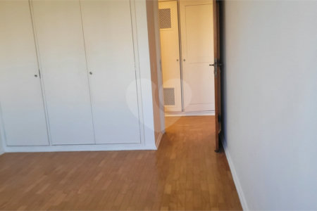 Apartamento para alugar com 3 quartos, sendo 1 suíte, em Jardim Europa, São Paulo, SP