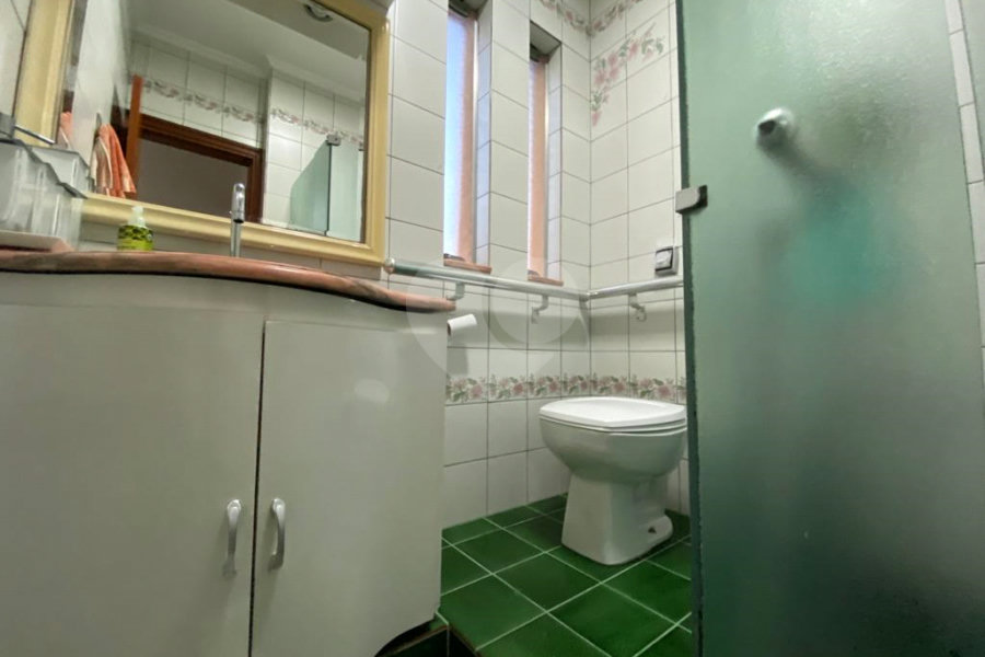 Casa à venda com 5 quartos, sendo 1 suíte,  no condomínio Casa, São Paulo - SP