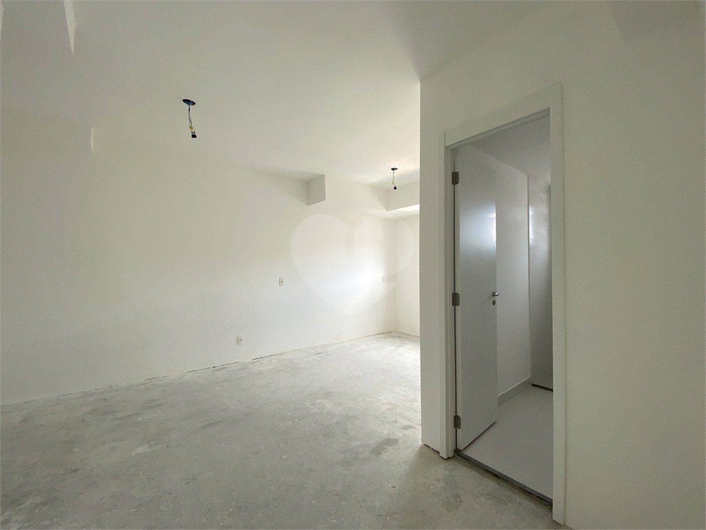 Apartamento à venda com 3 suítes em Santana, São Paulo, SP