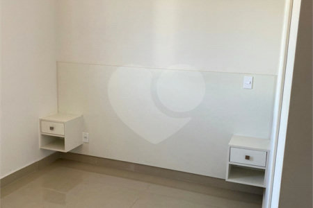 Apartamento à venda com 2 quartos, sendo 1 suíte, em Aparecidinha, Sorocaba, SP