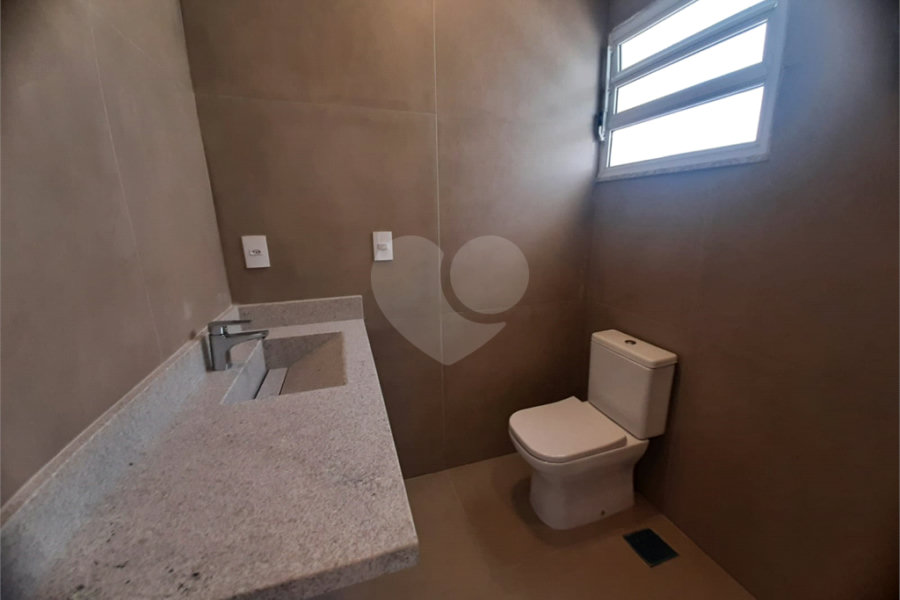Casa Térrea à venda ou para alugar com 4 suítes em Jardim São Bento, São Paulo, SP