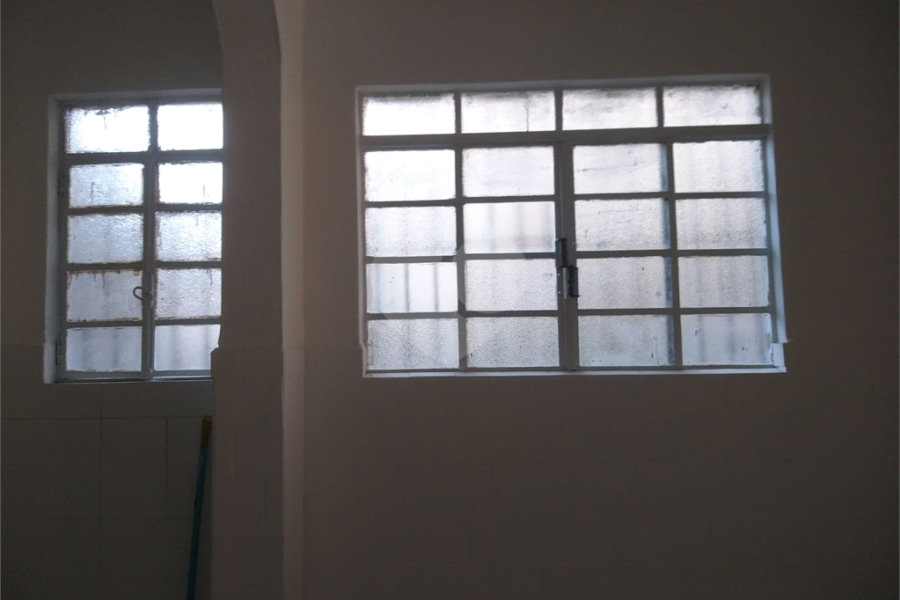 Sobrado à venda com 3 quartos em Bom Retiro, São Paulo, SP