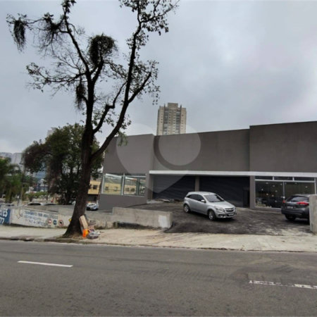 Galpão para alugar em Vila Gilda, Santo André, SP