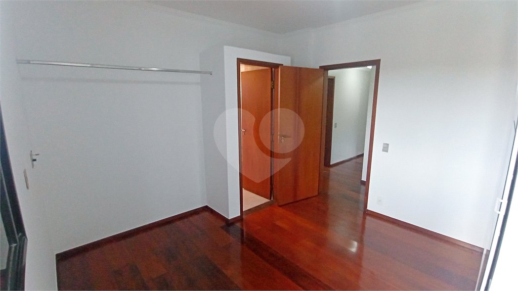 Apartamento à venda com 3 suítes no Centro, Vinhedo, SP