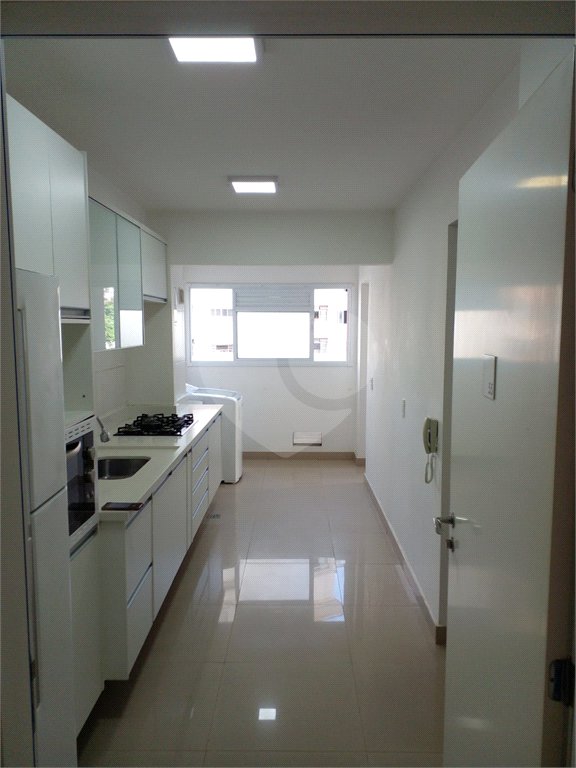 Apartamento à venda com 3 quartos, sendo 1 suíte, em Jardim Vazani, São Paulo, SP