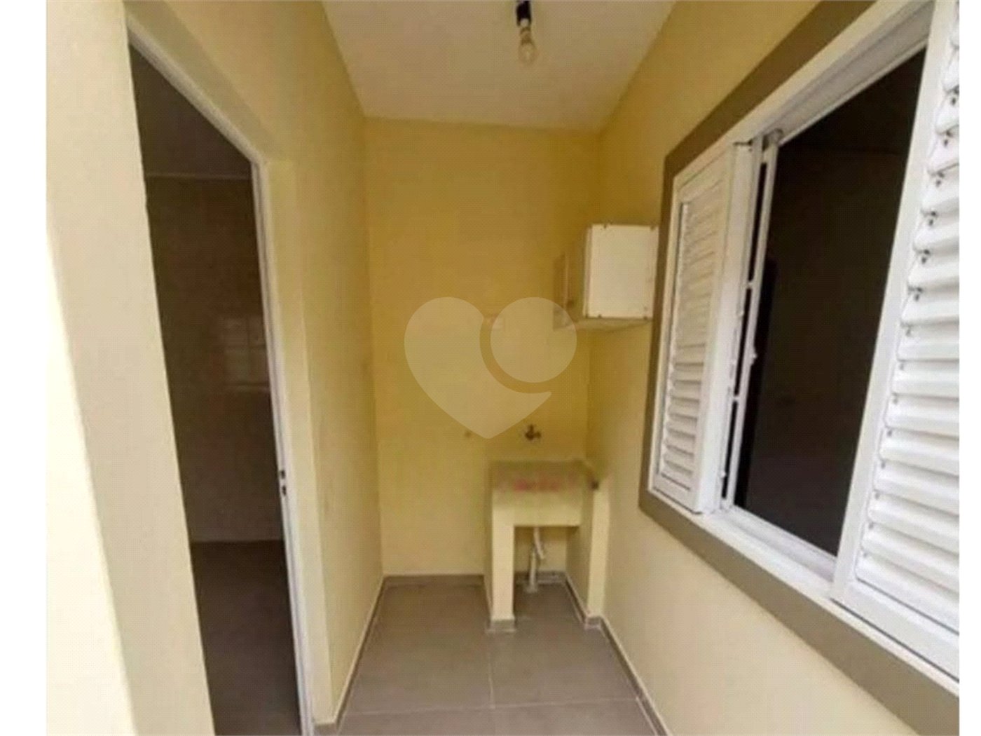 Casa à venda com 3 quartos em Jardim Elizabeth, Salto, SP