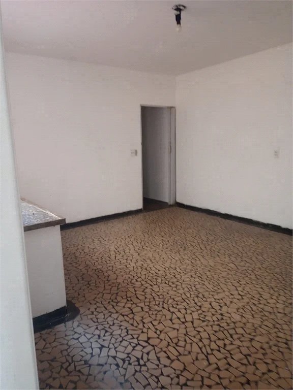 Sobrado à venda com 3 quartos em Vila Romana, São Paulo, SP