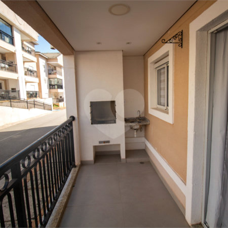 Apartamento à venda com 3 quartos, sendo 1 suíte, em Bairro do Cambará, São Roque, SP