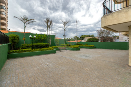 Apartamento à venda com 4 quartos, sendo 1 suíte, em Jardim Monte Kemel, São Paulo, SP