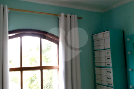 Chácara à venda com 3 quartos, sendo 1 suíte,  em Conjunto Habitacional Brás Cubas, Mogi das Cruzes, SP