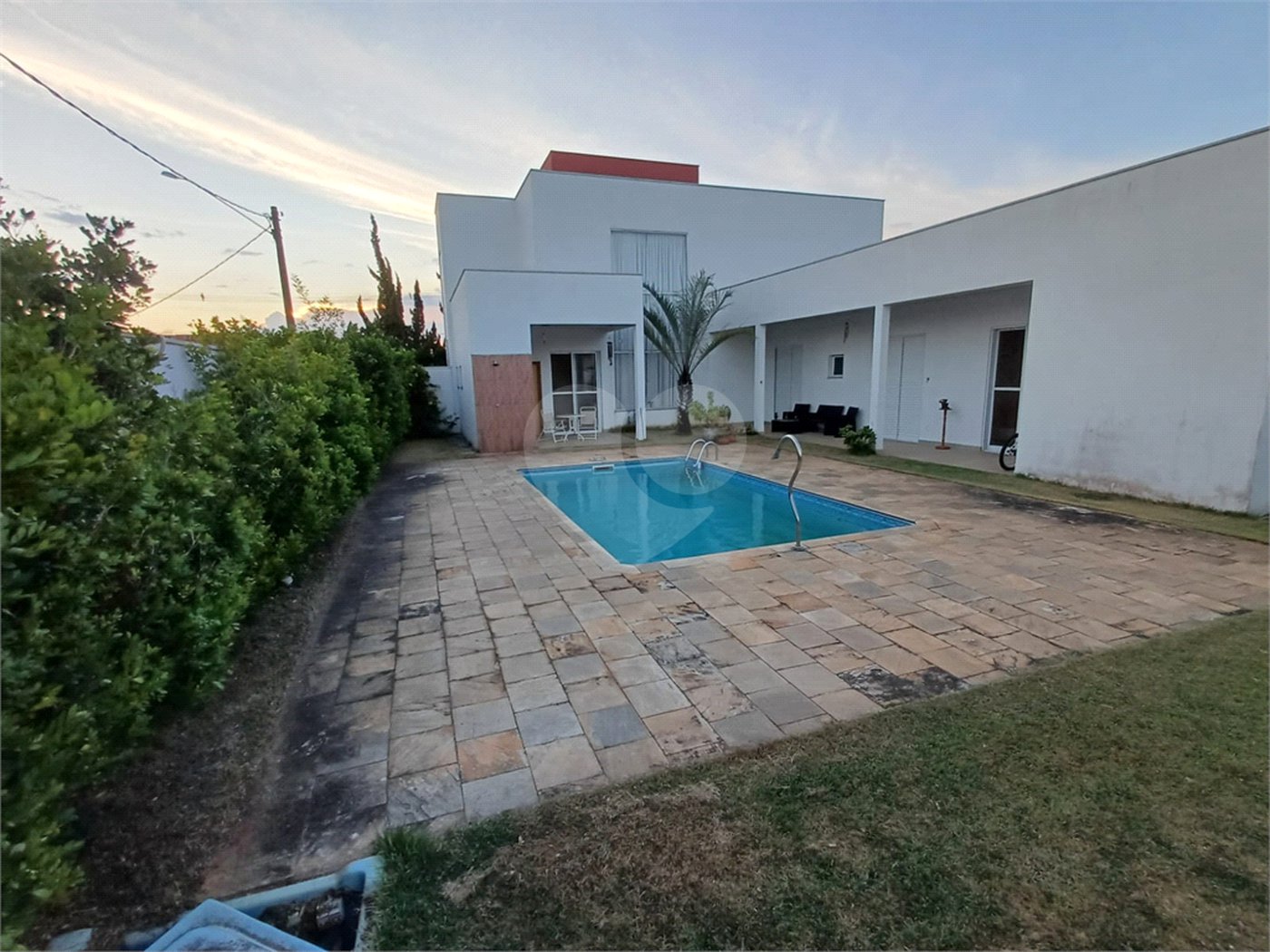 Sobrado à venda com 3 quartos, sendo 1 suíte, em Jardim Solar do Bosque, Sorocaba, SP