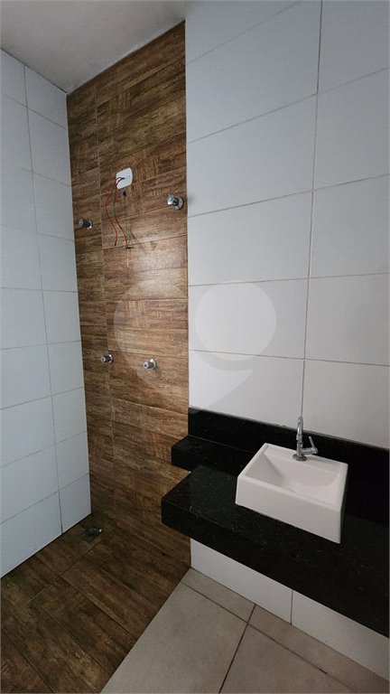 Casa à venda com 2 quartos, sendo 1 suíte, em Residencial Vila Martins, Salto, SP
