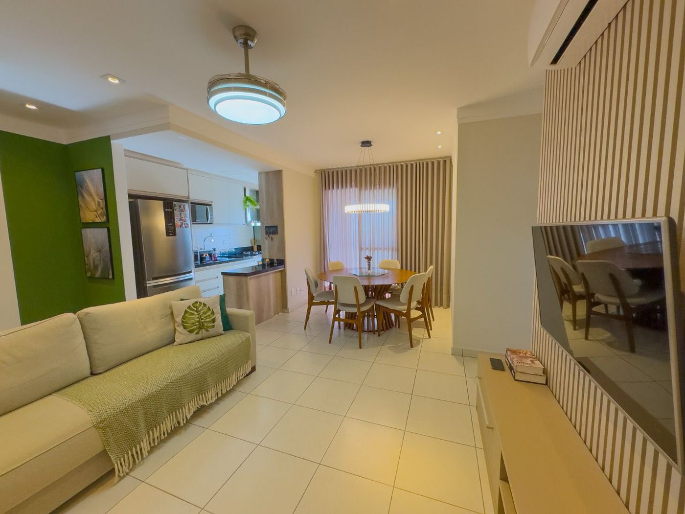 Apartamento à venda com 3 quartos, sendo 1 suíte, em Vila Guaíra, Presidente Prudente, SP