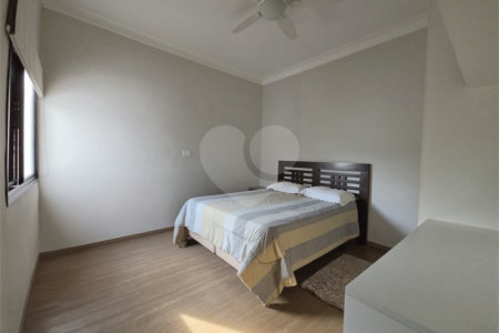 Casa à venda com 3 suítes no condomínio Village Ipanema I, Araçoiaba da Serra - SP