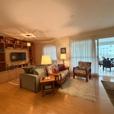 Apartamento à venda com 3 suítes em Jardim Marajoara, São Paulo, SP
