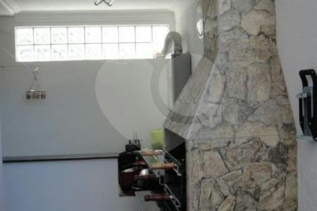 Sobrado à venda com 3 quartos, sendo 2 suítes, em Vila Mazzei, São Paulo, SP