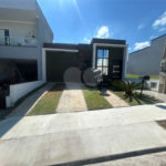 Casa à venda com 3 quartos, sendo 1 suíte, no condomínio Terras de São Francisco, Sorocaba - SP