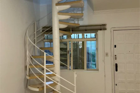 Sobrado à venda com 5 quartos, sendo 2 suítes, em Vila Universitária, São Paulo, SP