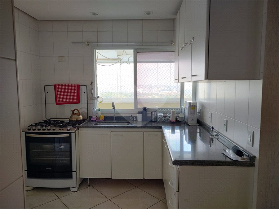 Apartamento à venda com 4 quartos, sendo 2 suítes, em Alto de Pinheiros, São Paulo, SP