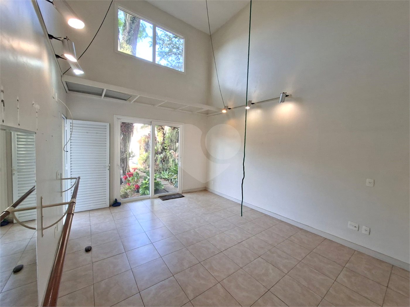 Casa à venda com 2 quartos, sendo 1 suíte, em Planalto Paulista, São Paulo, SP