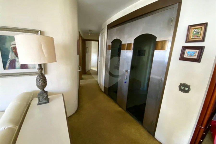 Apartamento à venda com 3 quartos, sendo 1 suíte, em Jardim Europa, São Paulo, SP