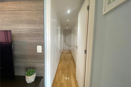 Apartamento à venda com 4 quartos, sendo 2 suítes, em Vila Hamburguesa, São Paulo, SP
