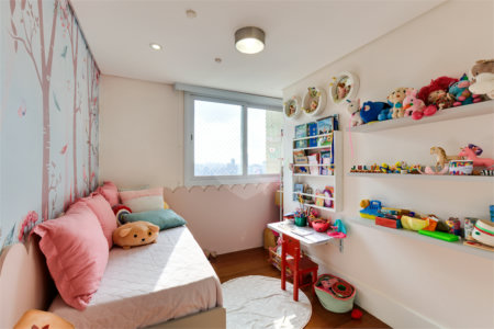 Apartamento à venda com 3 quartos, sendo 2 suítes,  em Alto da Boa Vista, São Paulo, SP