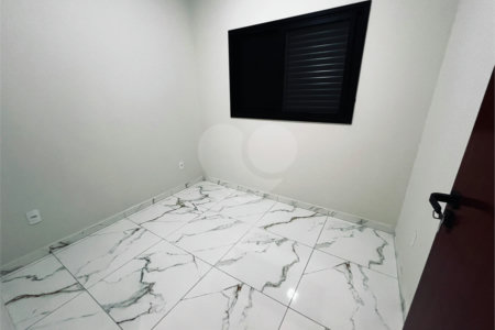 Casa à venda com 3 quartos, sendo 1 suíte, em Parque Itapê, Itapetininga, SP