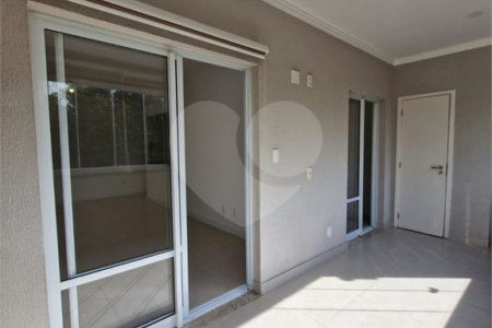 Apartamento à venda com 2 suítes em Pinheirinho, Vinhedo, SP