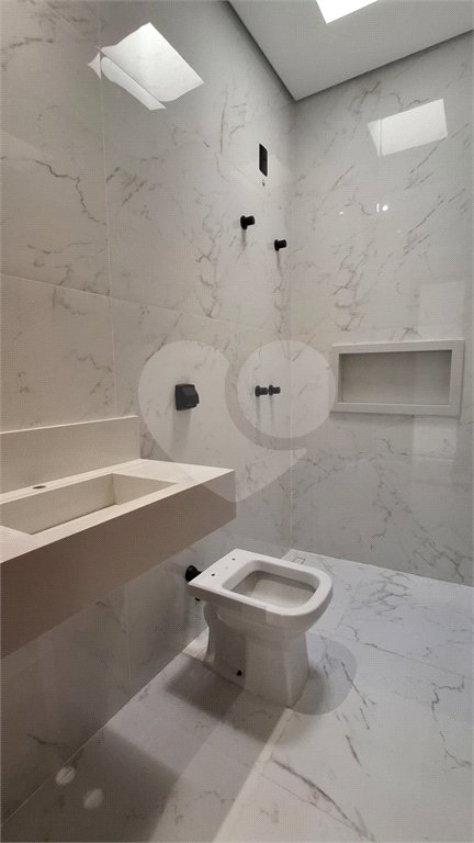 Casa à venda com 3 quartos, sendo 1 suíte,  no condomínio Horto Florestal 1, Sorocaba - SP