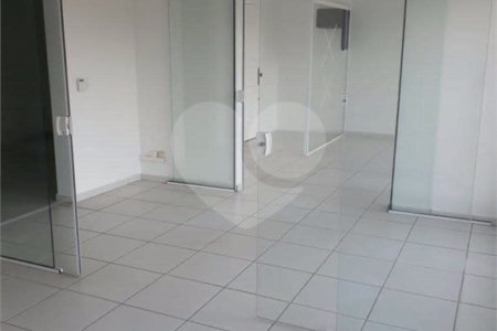 Casa à venda com 3 quartos em Santa Rosa, Vinhedo, SP
