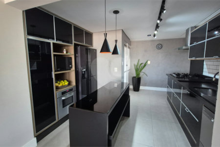 Apartamento à venda com 2 suítes em Jardim Esmeralda, São Paulo, SP