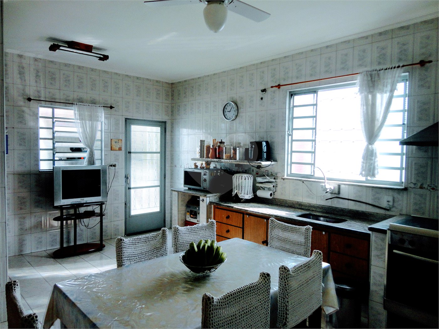 Casa à venda com 3 quartos em Vila Clayton, Valinhos, SP