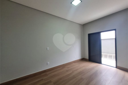 Casa à venda com 3 quartos, sendo 1 suíte,  no condomínio Reserva Ipanema I, Sorocaba - SP