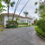 Casa Térrea à venda ou para alugar com 5 quartos, sendo 2 suítes, em Granja Julieta, São Paulo, SP
