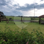 Casa à venda com 4 suítes no condomínio Figueira Garden, Atibaia - SP