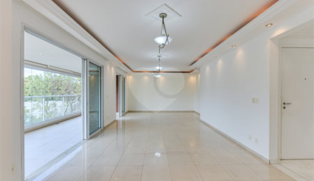 Apartamento à venda com 3 suítes em Chácara Santo Antônio (zona Sul), São Paulo, SP