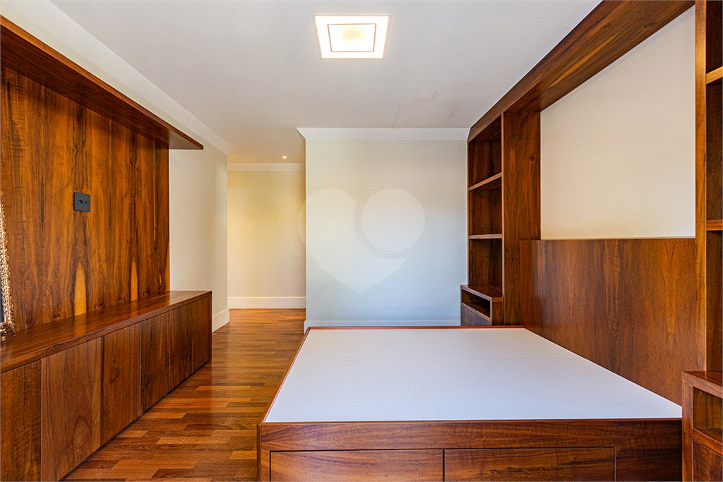 Casa à venda com 4 suítes em Alto de Pinheiros, São Paulo, SP