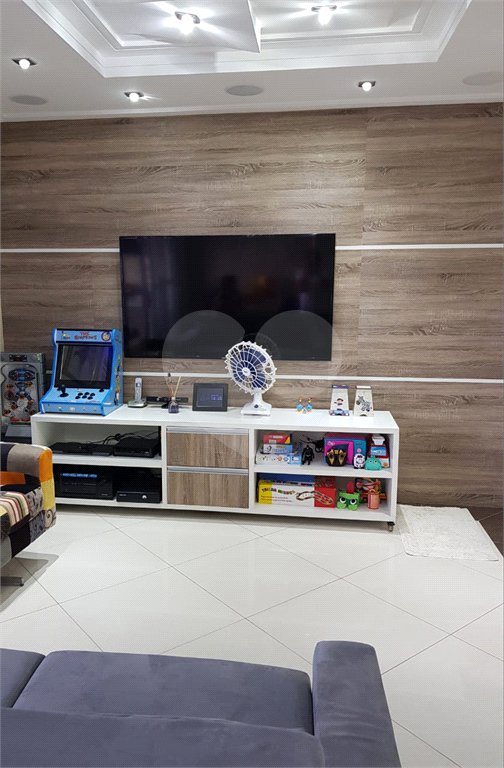 Apartamento à venda com 3 quartos, sendo 1 suíte, em Vila Maria Alta, São Paulo, SP